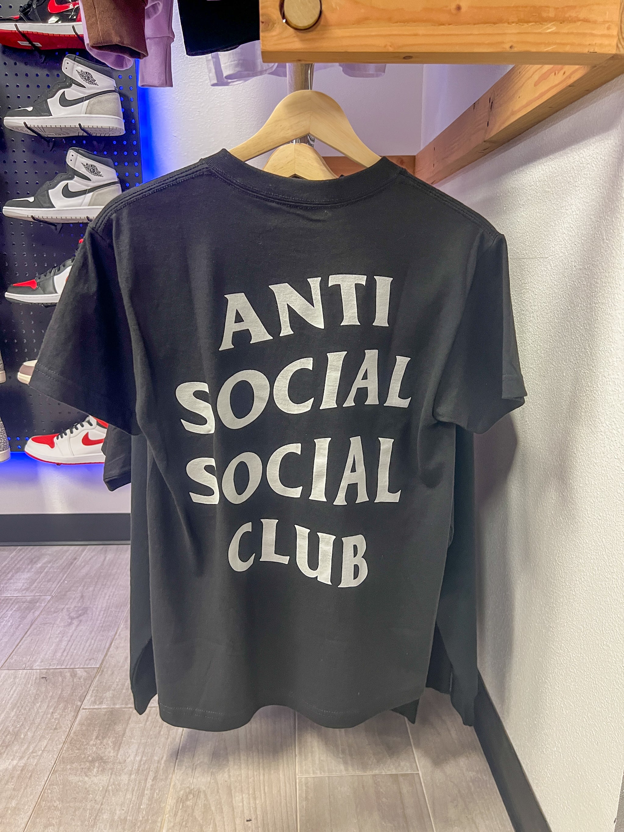 ANTI SOCIAL SOCIAL CLUB TEE BLACK WHITE
